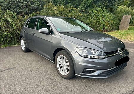 VW Golf Volkswagen 1.0 81 kW Sound Start-Stopp
