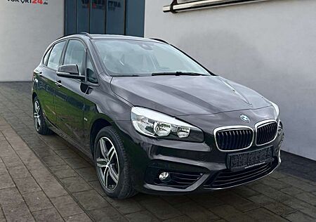 BMW 220 i Active Tourer Sport Line*LED*AHK* Klima Navi