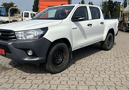 Toyota Hilux Double Cab 4x4 Diff. Sperre Klima