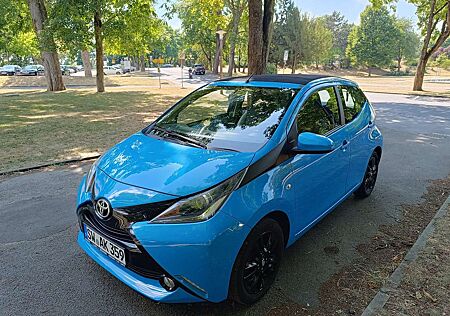 Toyota Aygo 5-Türer x-wave