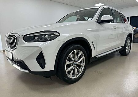 BMW X3 xDrive 20 d*PDC*NAVI*RFK*TEMP*AC*LMF*SBLFT*1H
