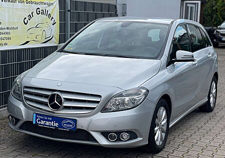 Mercedes-Benz B 180 B -Klasse B180/1.Hd/SHZ/Temp./Garantie/HU/AU/Neu