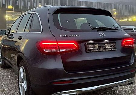 Mercedes-Benz GLC 220 d Exclusive 4Matic