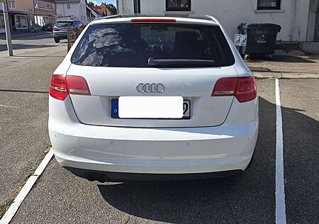 Audi A3 1.4 TFSI S tronic Ambition