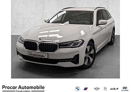 BMW 520 d xDrive LCI 360° HuD PA+ DA DAB LED WLAN