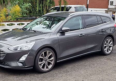 Ford Focus Turnier 1.5 EcoBlue Start-Stopp-System TITANIUM