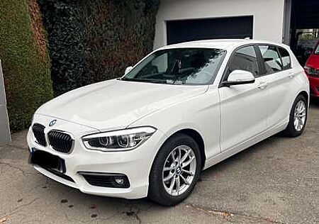 BMW 120i 120 Advantage Xenon/8-Fach bereift/TÜV NEU 2026