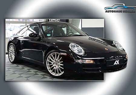 Porsche 911 Carrera Coupe Sportabgas PCM Xenon 19"Leder