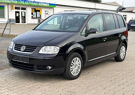 VW Touran Volkswagen 1.4 TSI Trendline 7 SITZER