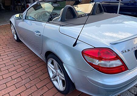Mercedes-Benz SLK 350 7G-TRONIC Edition 10