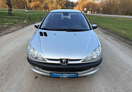 Peugeot 206 3-Türer Automatik