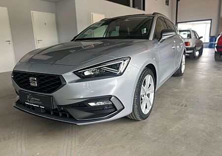 Seat Leon Sportstourer 2.0 TDI FR-Line LED/AHK/Kamera