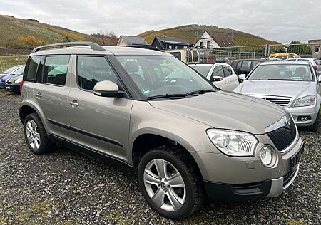 Skoda Yeti 1.2 TSI Panor. Navi-Sitzheizung Klimaautomatik