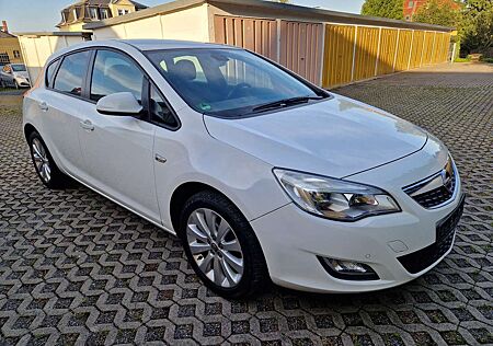 Opel Astra ecoFlex 1,4 Benzin 87 PS TÜV 10/25 Klima Tempomat