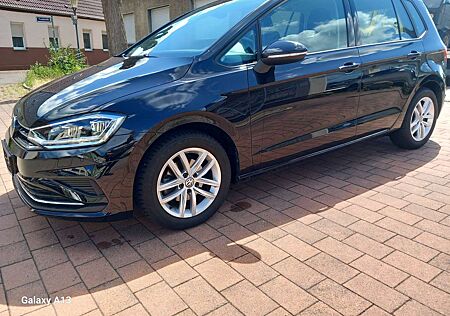 VW Golf Sportsvan Volkswagen Golf VII Sportsvan 1.0 TSI Comfortline