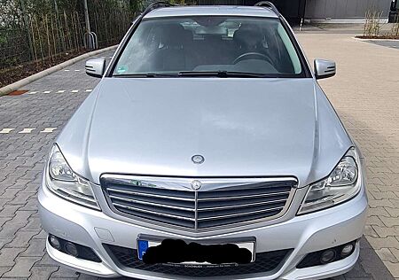 Mercedes-Benz C 220 T CDI DPF 7G-TRONIC Elegance