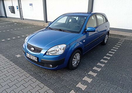 Kia Rio 1.6 EX