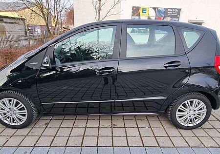 Mercedes-Benz A 180 Autotronic Elegance