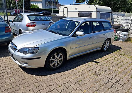 Subaru Legacy Kombi 4WD * Automatik - Klimaanlage *