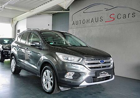 Ford Kuga Titanium*Pano*Navi*