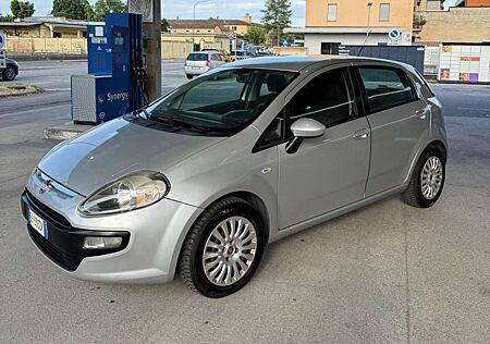 Fiat Punto 5p 1.4 Active Gpl