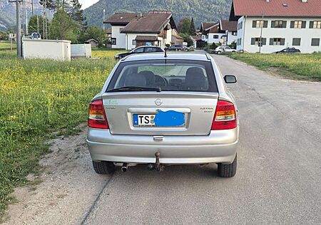 Opel Astra 1.6 Selection Comfort
