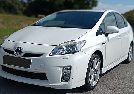 Toyota Prius (Hybrid) Executive