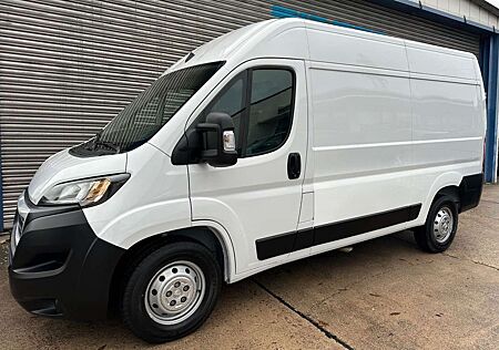 Peugeot Boxer Kasten Hochraum 435 L2H2 BlueHDi*KAMERA*