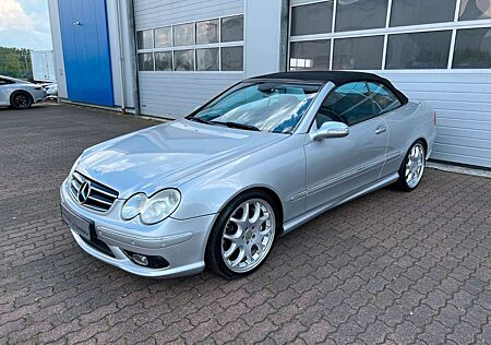 Mercedes-Benz CLK 55 AMG Cabrio BOSE/SITZBELÜFTUNG/TOP-ZUSTAND