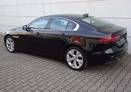 Jaguar XE P250 Aut. SE