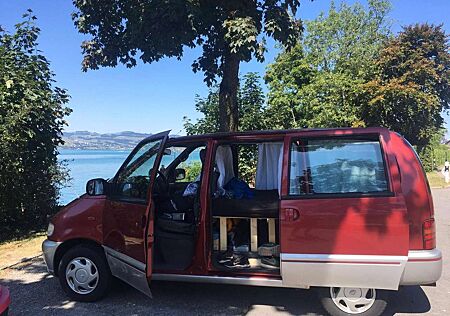 Nissan Serena 1.6 Seaside