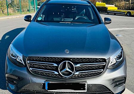 Mercedes-Benz GLC 250 4Matic 9G-TRONIC AMG Line