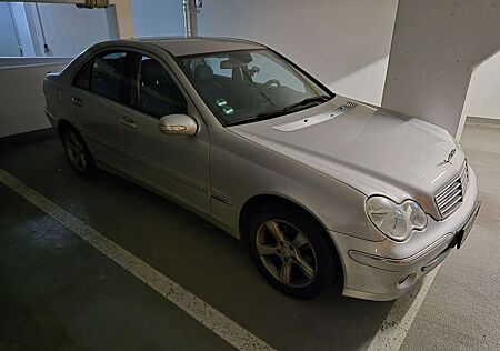 Mercedes-Benz C 200 Kompressor 1.8