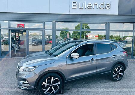 Nissan Qashqai TEKNA+ 1.3 DIG-T AT 160 PS AWR Glasdach