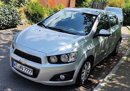 Chevrolet Aveo LTZ Vollausstattung TÜV NEU