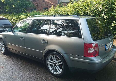 VW Passat Variant Volkswagen 1.9 TDI Trendline