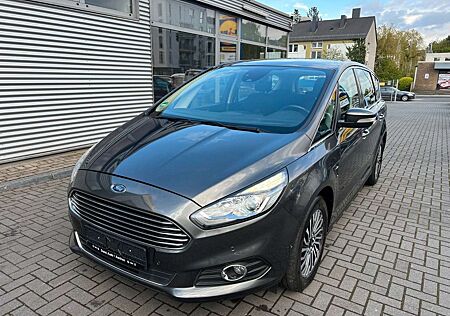 Ford S-Max Titanium/Kamera/Unfallfrei/1.Hand