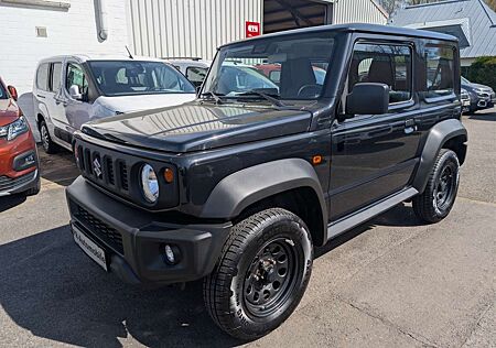 Suzuki Jimny 1.5 ALLGRIP Automatik/Navi+Cam/AHK