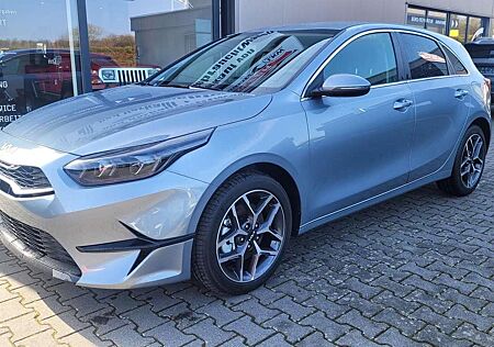 Kia Cee'd Ceed / Ceed 1.5 AT*LED*Navi*Shzg*Lhzg*PDC*Cam*17Zoll*