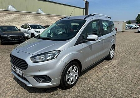 Ford Tourneo Courier Trend, Parkpilot vorne u. hinten, Audio Paket 12