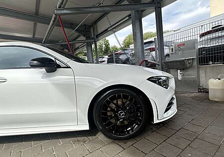 Mercedes-Benz CLA 220 d Shooting Brake 8G-DCT AMG Line