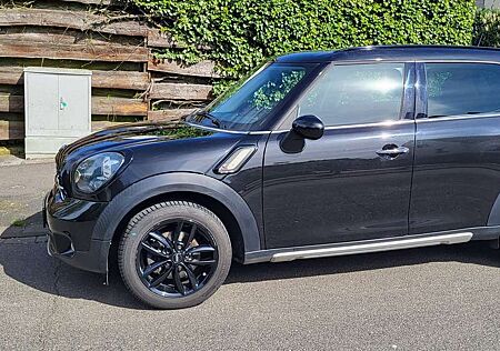 Mini Cooper SD Countryman All4 Chili JCW Design