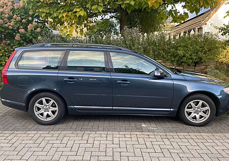 Volvo V70 D5 Momentum