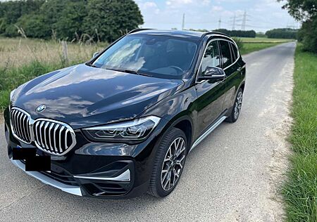 BMW X1 xDrive20i Automatik xLine