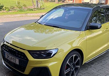 Audi A1 30 TFSI Sportback S line