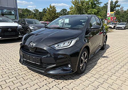 Toyota Yaris 1.5 Hybrid Teamplayer ComfortPaket, Kamera