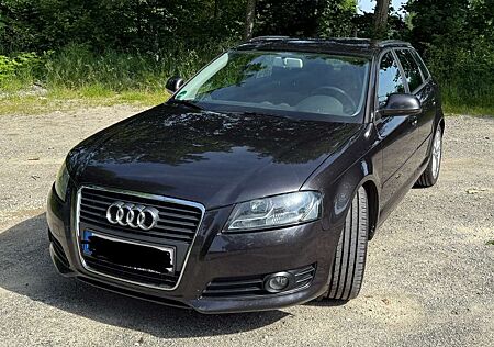 Audi A3 Sportback Diesel 2.0 TDI Sportback DPF Ambition