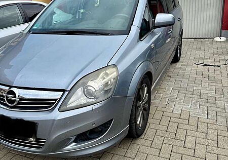 Opel Zafira 1.9 CDTI Sport
