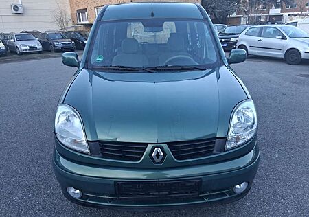 Renault Kangoo 5-Türer 1.6 16V privilege
