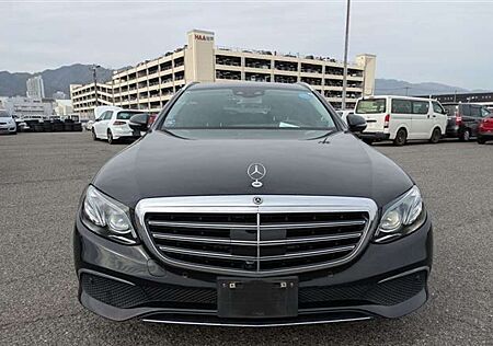 Mercedes-Benz E 400 4Matic T 9G-TRONIC Exclusive